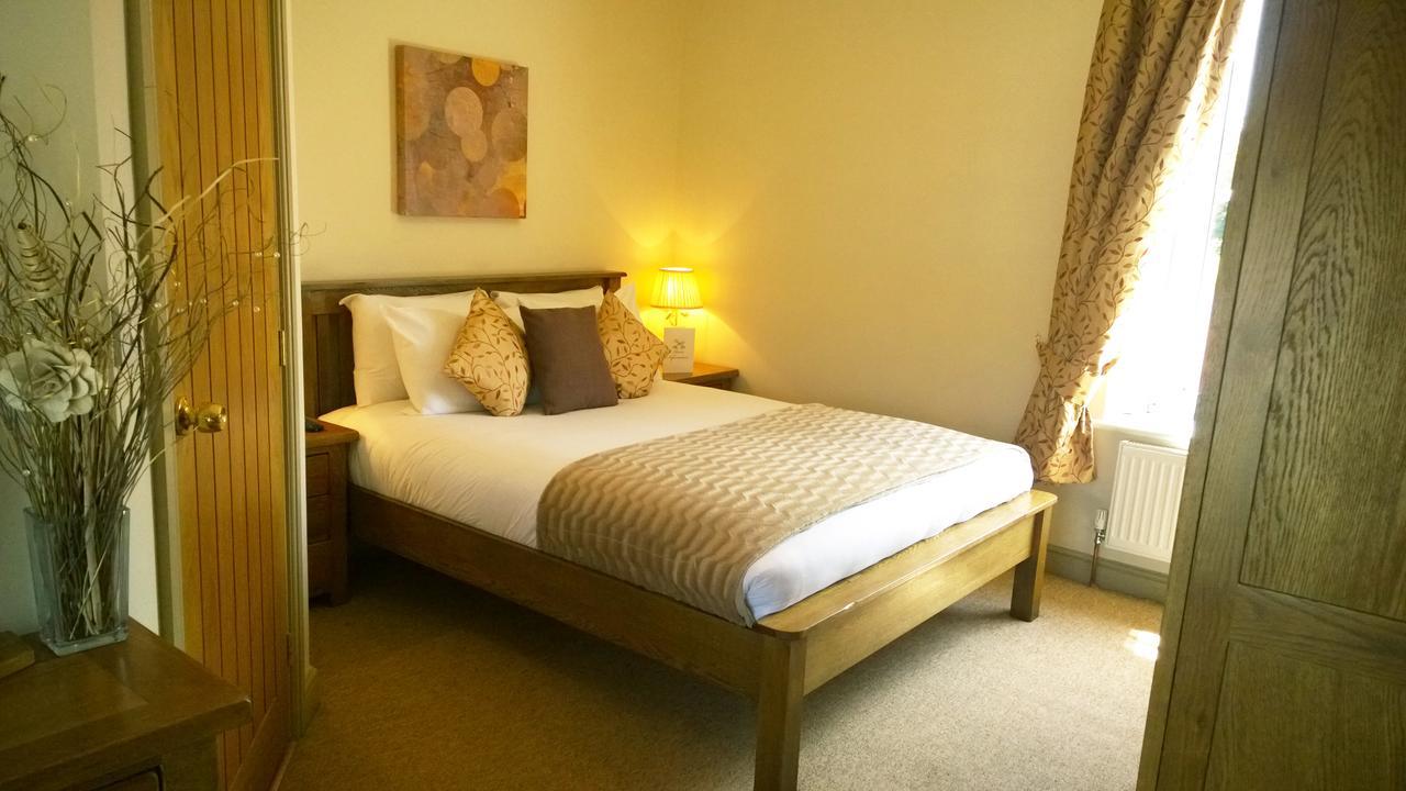 Cross Keys Inn Lydford-on-Fosse Eksteriør billede