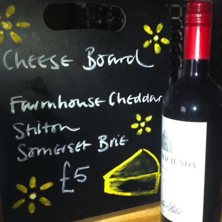 Cross Keys Inn Lydford-on-Fosse Eksteriør billede